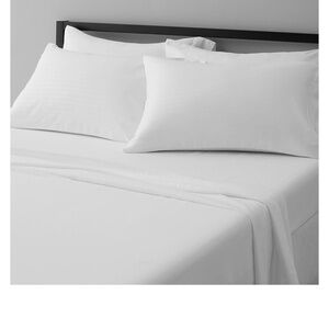 Amazon Basics king microfiber sheet set-white